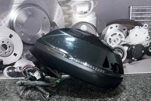 Specchietto retrovisore Audi q5 2024