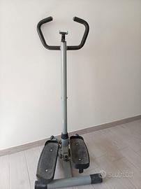 Stepper con manubrio