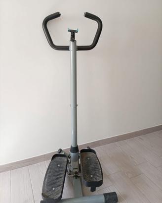Stepper con manubrio