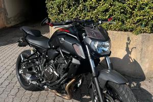 Yamaha MT-07 35kw (depo) A2 2020 - Scarico Arrow