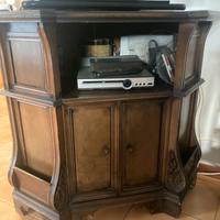 Porta Televisore ad Angolo con 2 ante