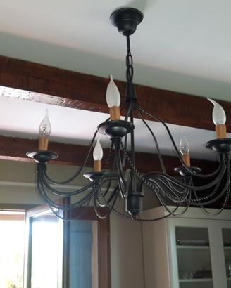 Lampadario artigianale in ferro battuto