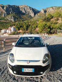 grande punto evo benzina 150"