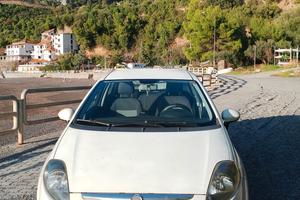 grande punto evo benzina 150"