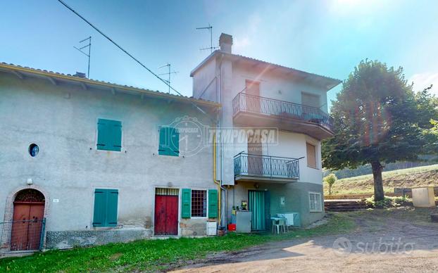 TRILOCALE CON GIARDINO LEGNAIA E FORNO A LEGNA A T