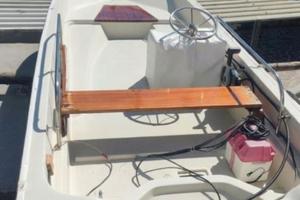 Boston whaler 15 sport