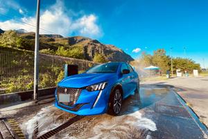 Peugeot 208 GT