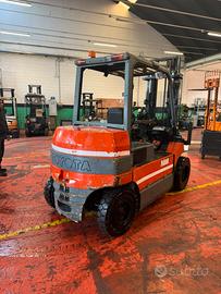 Carrello elevatore Toyota 50 quintali