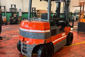 Carrello elevatore Toyota 50 quintali