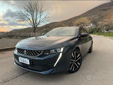 Peugeout 508 GT