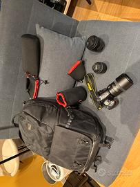 Nikon D3200 + 3 obiettivi, borsa e borse obiettivi
