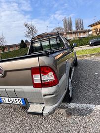 Fiat strada pick up 2013