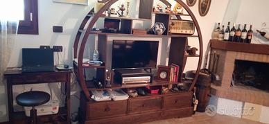 mobile in legno arte povera 