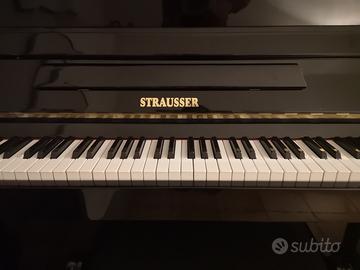 Pianoforte verticale Strausser