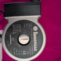 Grundfos UPS 15-50 pompa di circolazione
