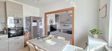 3 LOCALI A CORTE FRANCA