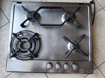 piano cottura 4 fuochi