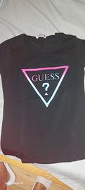 t-shirt Guess 