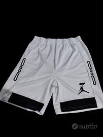 pantaloncini sportivi
