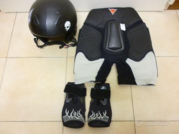 Snowboard set protezioni - Sports In vendita a Brescia