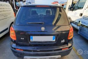 FIAT SEDICI 2008 - PORTELLONE POSTERIORE