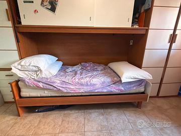 letto con materasso in memory