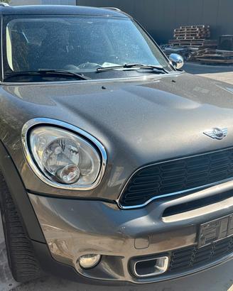 MINI COUNTRYMAN COOPER per ricambi usati