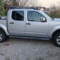 NISSAN NAVARA DOUBLE CAB 4WD