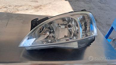 Faro opel corsa C
