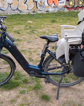 Bici Elettrica Tria 8 / City Bike Bosch 