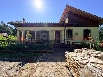 Villa bifamiliare Calenzano [Cod. rif 3319833VRG]