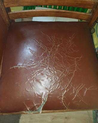Sedia / poltroncina vintage in legno da restaurare
