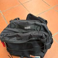 Borsa marsupio Damiki con corredo