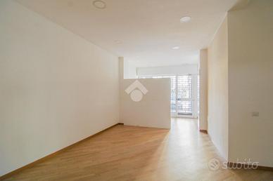 UFFICIO A CERNUSCO SUL NAVIGLIO