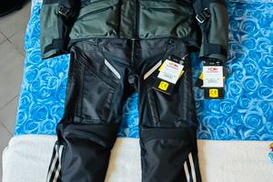 Clover completo moto turismo