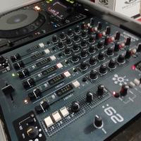 Mixer DJ professionale 