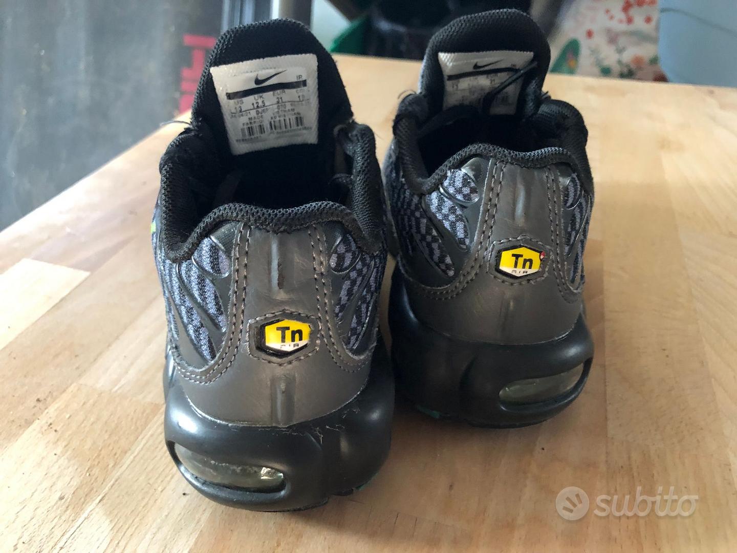 scarpe bambino nike tn 31 Abbigliamento e Accessori In vendita a Pavia