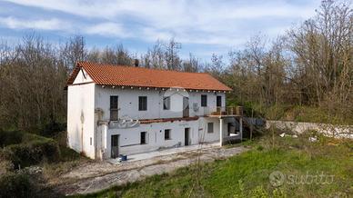 CASA INDIPENDENTE A BENE VAGIENNA