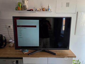 Hitachi 40 pollici Full HD - HDMI - SCART - VGA