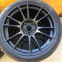 Cerchi OZ ULTRALEGGERA 19" gommati Pirelli