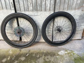 Bontrager 49V alto profilo Gravel