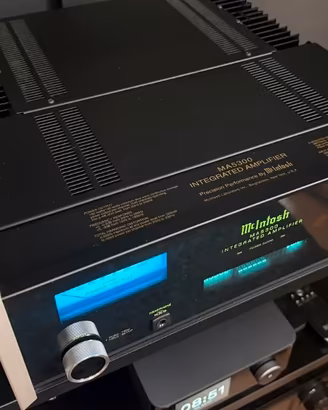 McIntosh MA5300