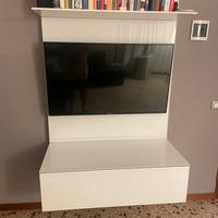 Rimadesio TV mobile sospeso