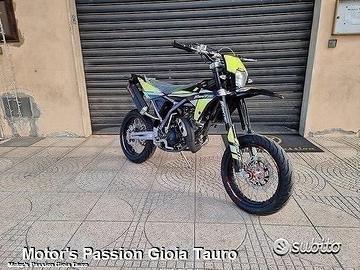 Fantic Motard 50 XM PERFORMANCE 2 Tempi Nera