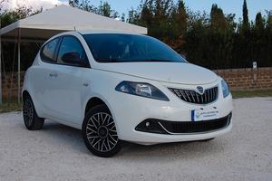Lancia Ypsilon 1.0 FireFly 5 porte S&S Hybrid Plat
