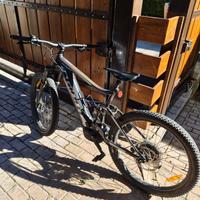 GIANT Fathom elettrica