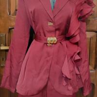 Tailleur donna elegante, bordeaux