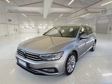 VOLKSWAGEN PASSAT VARIANT 2.0 TDI SCR EVO 110KW BU