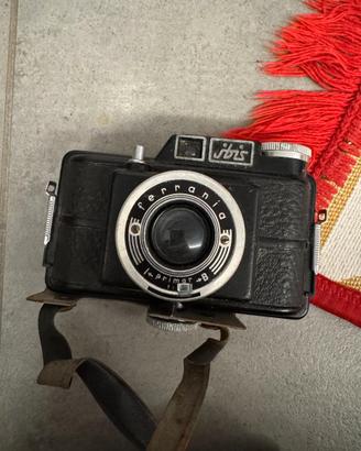 Kit fotografico vintage – Ferrania Ibis + 3 obiett