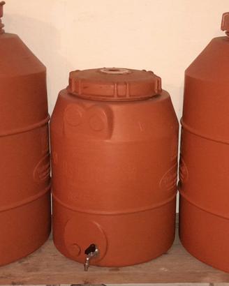 Fusti, cisterne, contenitori vino